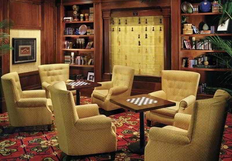 Renaissance Chicago North Shore Hotel Нортбрук Экстерьер фото